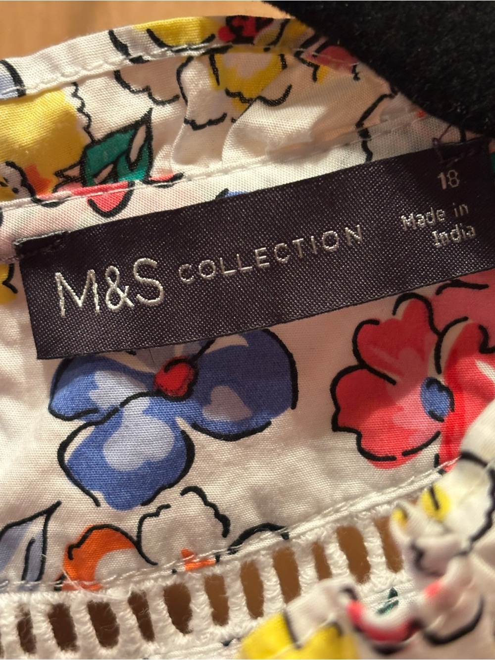Floral Ruffle Yoke Blouse in Multicolor 100% cotton - Picture 2 of 5